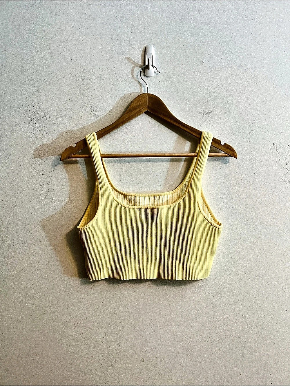Aritzia Babaton Sculpt Knit Square Neck Tank